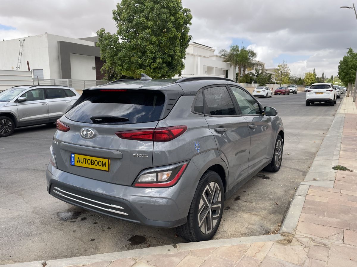 יונדאי קונה EV יד 2 רכב, 2023, פרטי