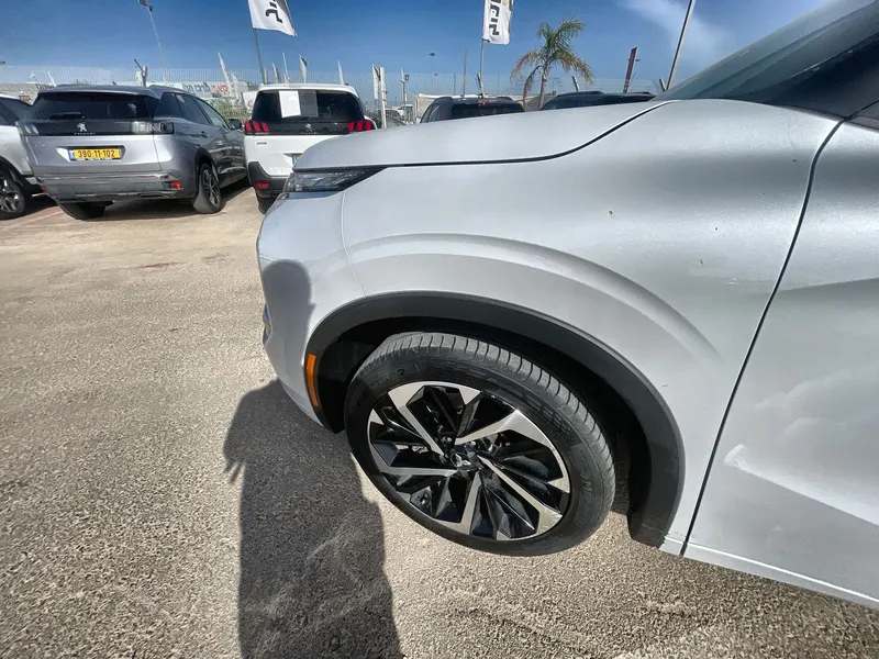Mitsubishi Outlander 2ème main, 2022, main privée