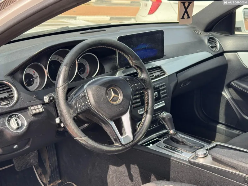 Mercedes C-Class 2ème main, 2014, privée