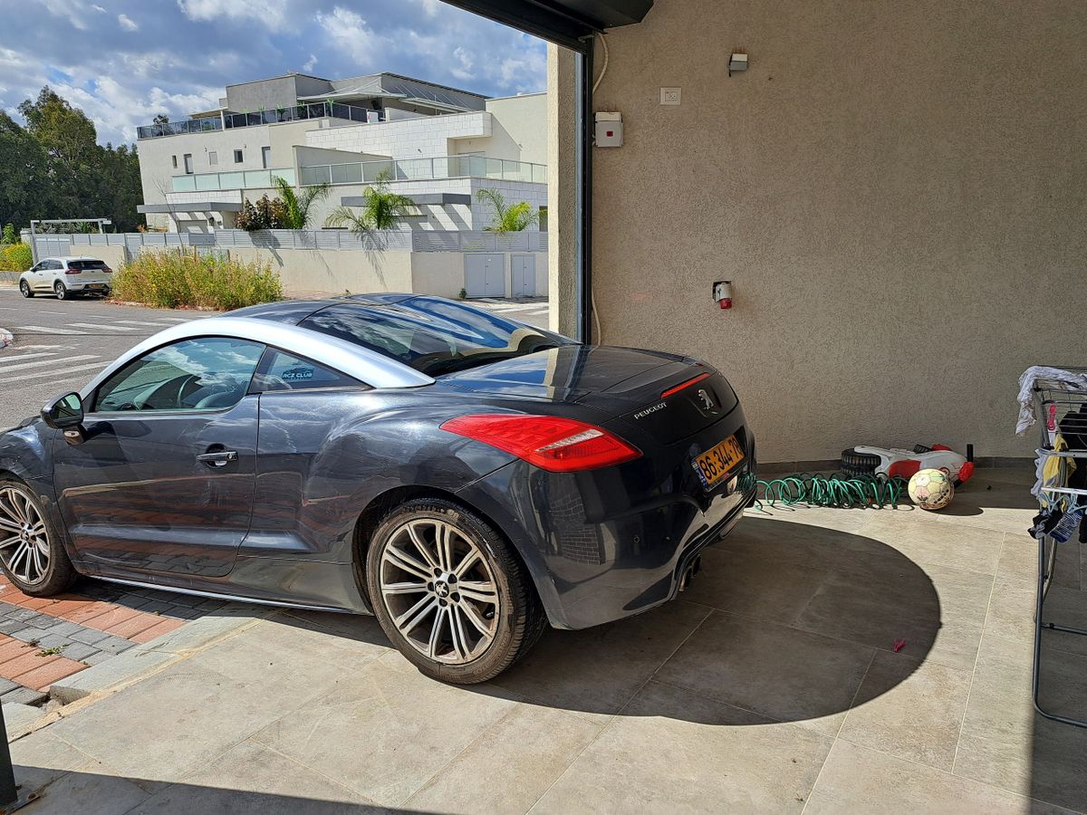 Peugeot RCZ 2nd hand, 2012, private hand