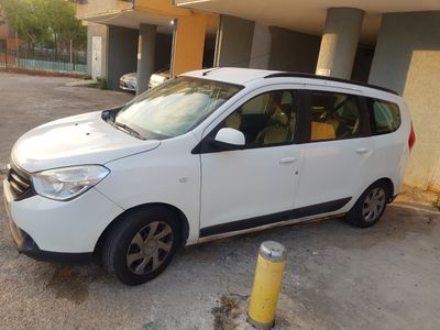 Dacia Lodgy 2nd hand, 2015, private hand