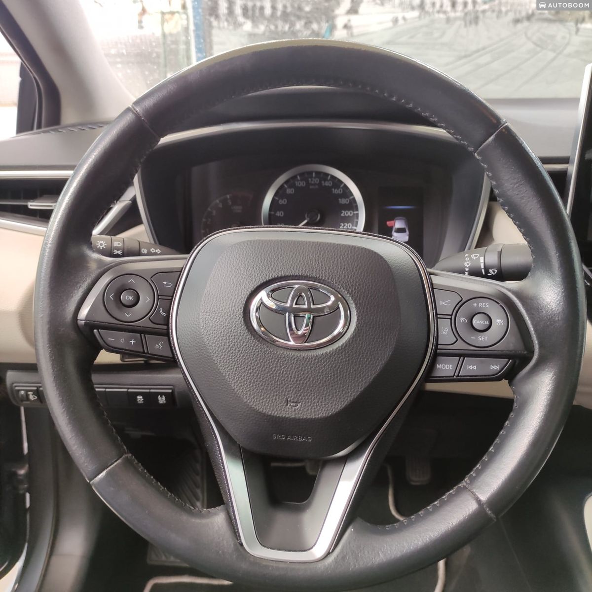Toyota Corolla 2nd hand, 2021, private