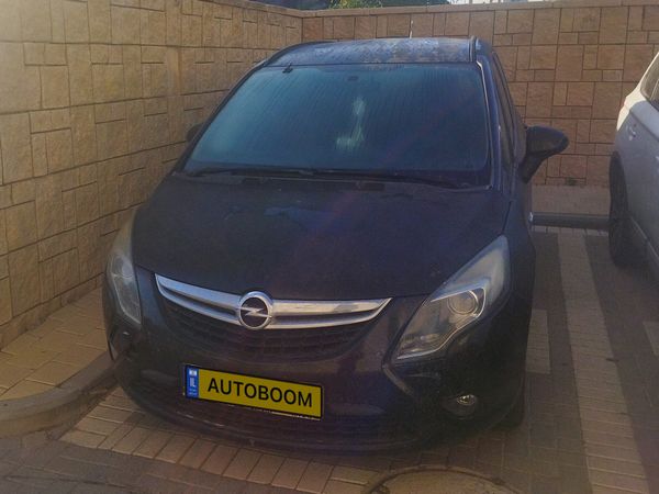 Opel Zafira 2nd hand, 2015, private hand