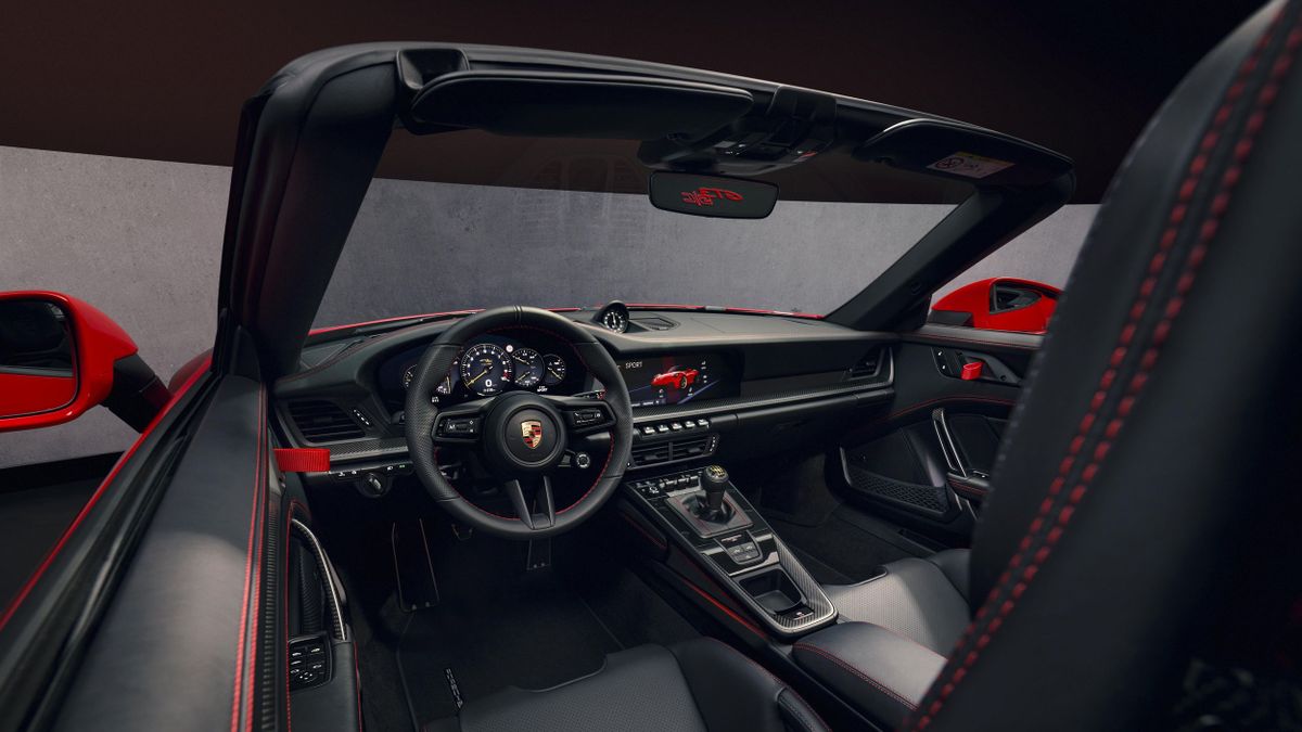 פורשה 911 GT3 ‏2024. מושבים קדמיים. 4 דור, שדרוג