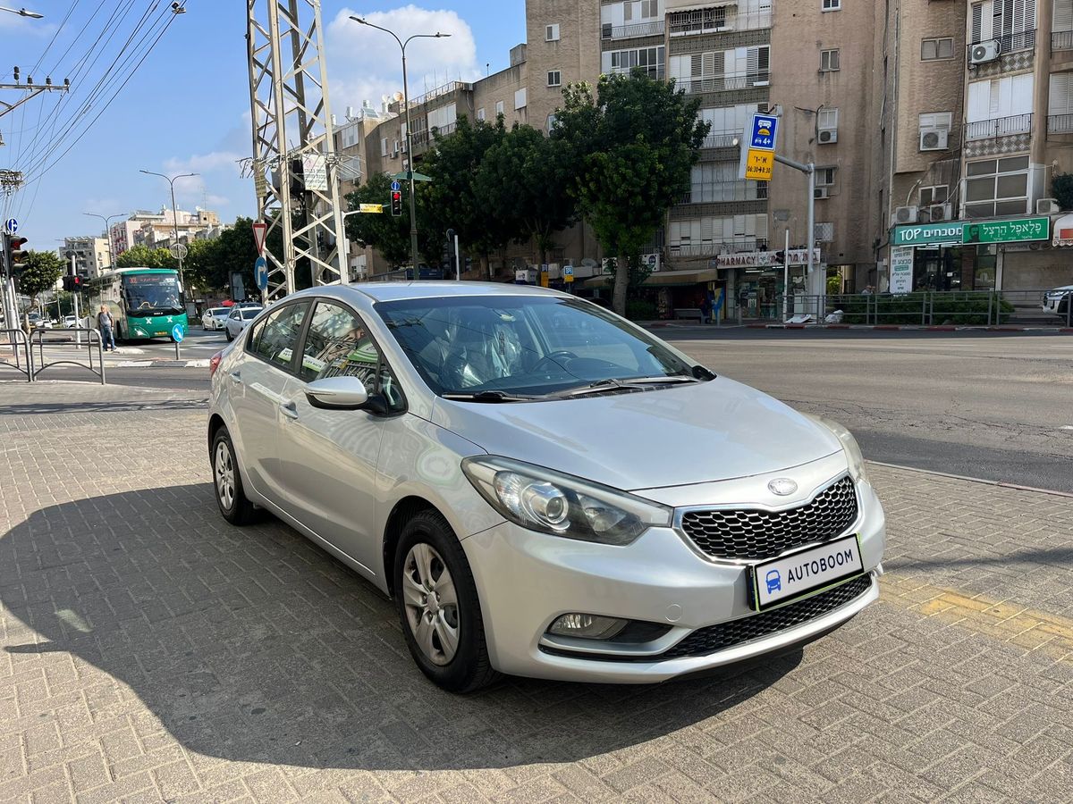 Kia Forte с пробегом, 2014