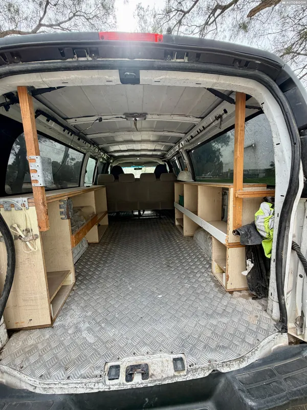 Chevrolet Express с пробегом, 2010, частная