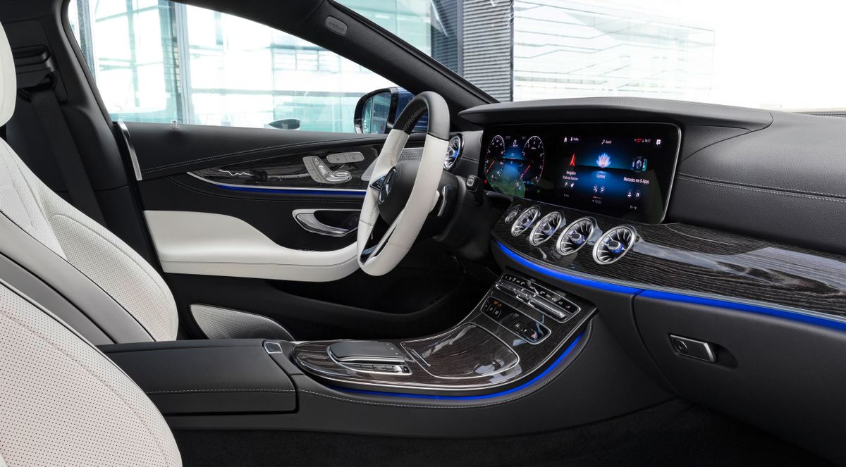 Mercedes CLS 2021. Center console. Fastback, 3 generation, restyling