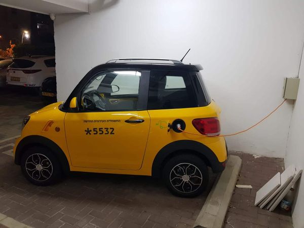 סאנשיין M2 ‏2024. מרכב, צורה. מיני 3 דלתות, 1 דור
