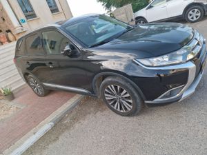 Mitsubishi Outlander, 2016, photo