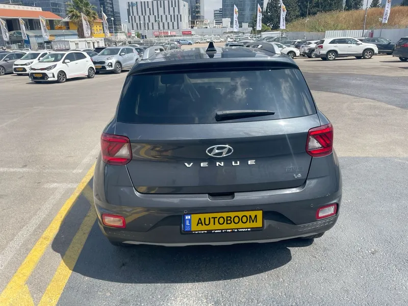 Hyundai Venue 2nd hand, 2022, private hand