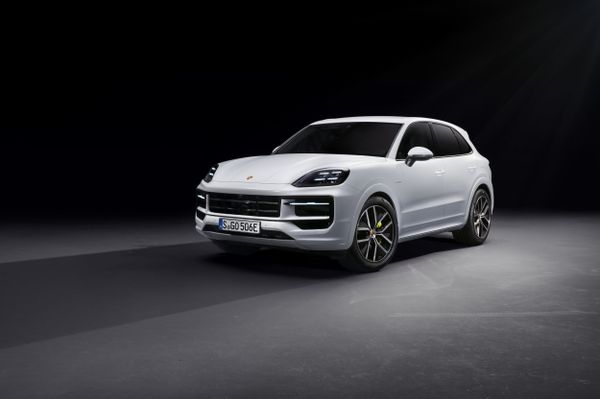 Porsche Cayenne 2023. Bodywork, Exterior. SUV 5-doors, 3 generation, restyling