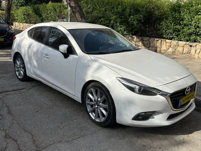 Mazda 3 2nd hand, 2019, private hand