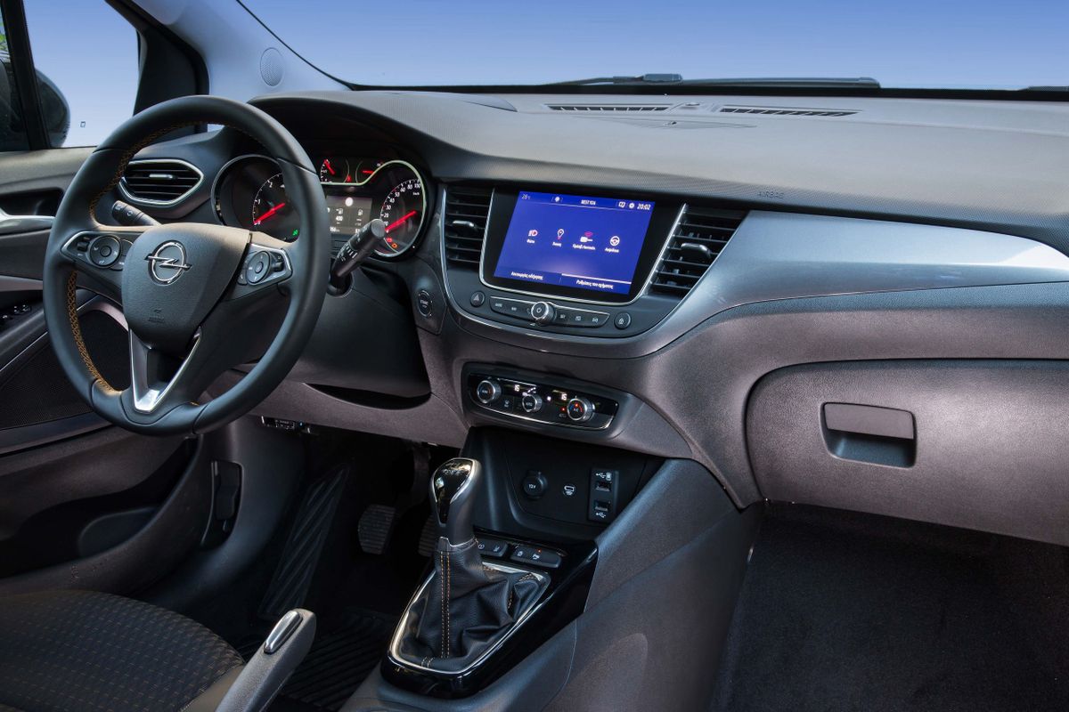 Opel Crossland X 2017. Console centrale. VUS 5-portes, 1 génération