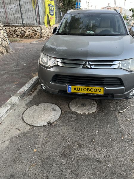Mitsubishi Outlander с пробегом, 2015, частная рука