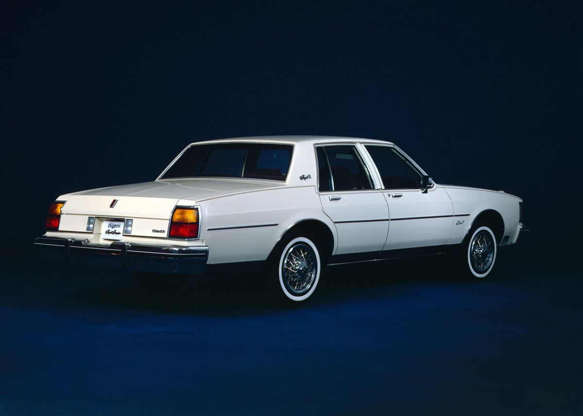 Oldsmobile Delta 88 1977. Bodywork, Exterior. Sedan, 8 generation