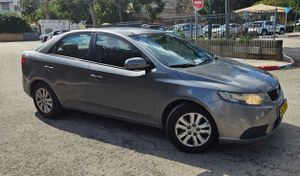 Kia Forte, 2011, фото