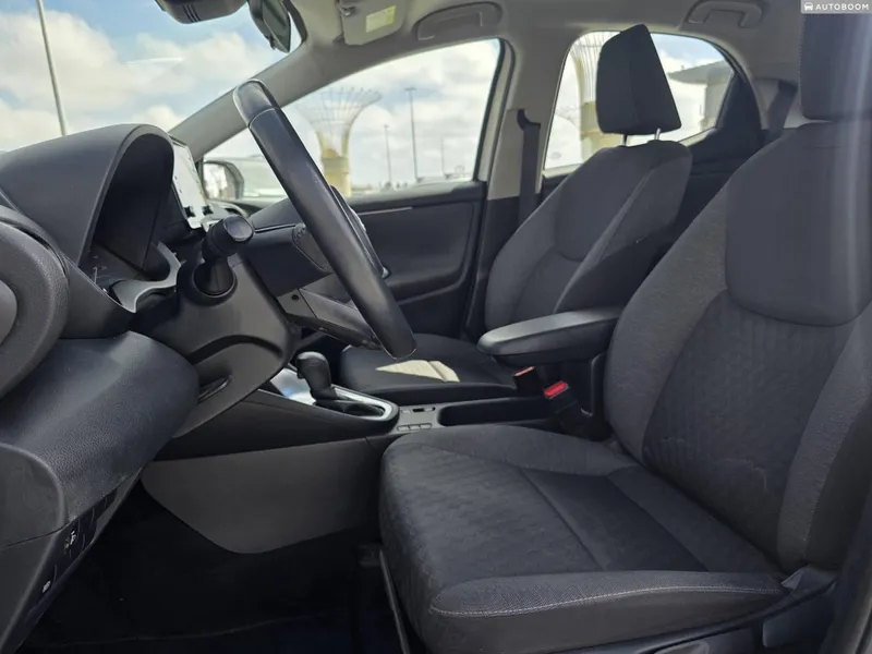 Toyota Yaris с пробегом, 2021, частная