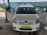 Toyota Verso с пробегом, 2010, частная