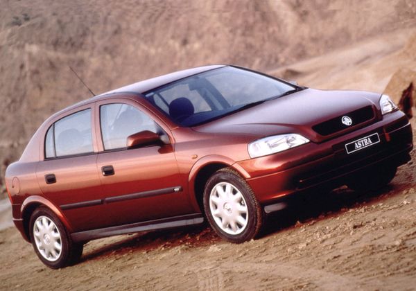 Holden Astra 1999. Carrosserie, extérieur. Hatchback 5-portes, 4 génération