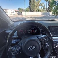 Kia Stonic с пробегом, 2021, частная