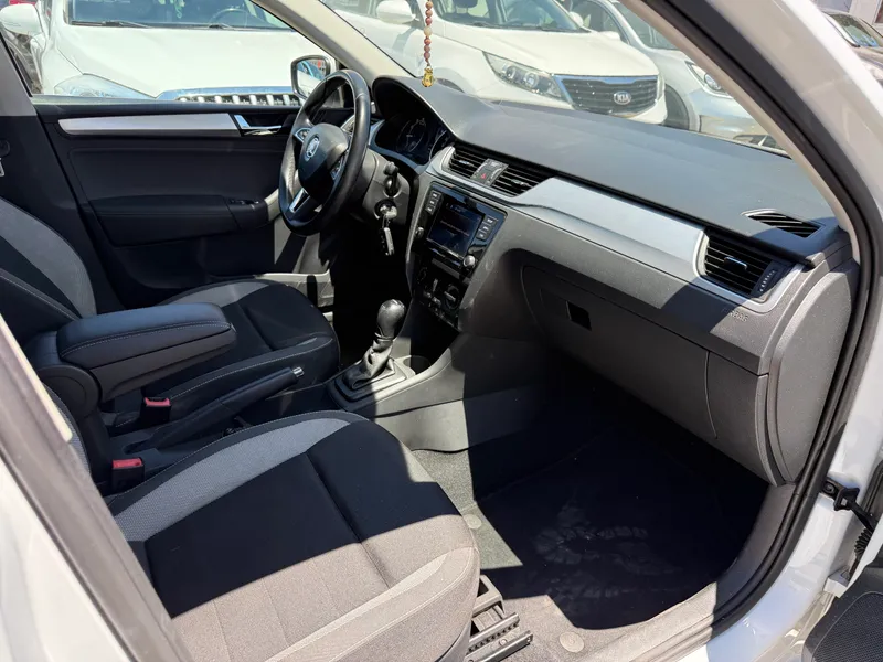 Skoda Rapid с пробегом, 2018
