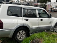 Mitsubishi Pajero 2nd hand, 2004, private