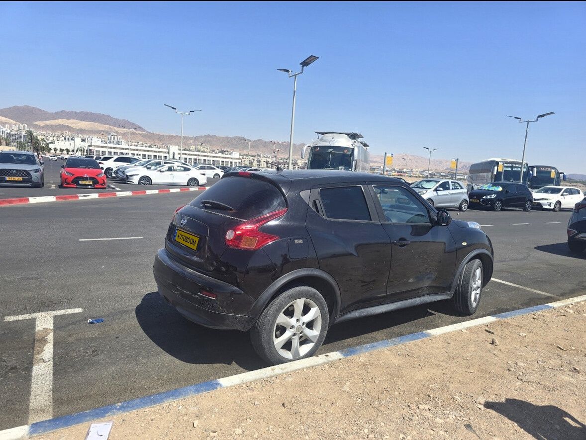 Nissan Juke с пробегом, 2010, частная