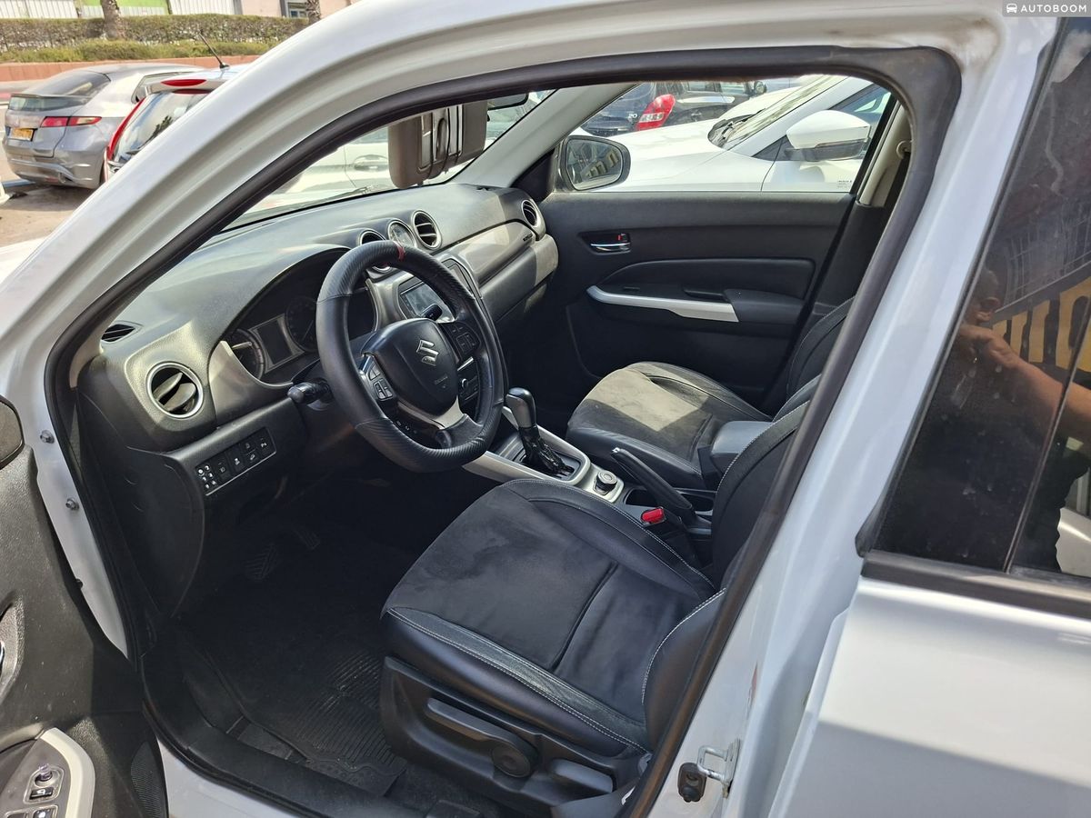 Suzuki Vitara 2nd hand, 2018, private