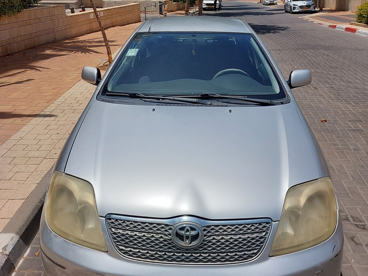 Toyota Corolla 2nd hand, 2003, private hand