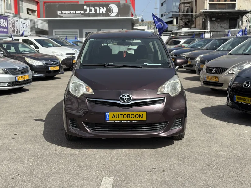 Toyota Space Verso с пробегом, 2011
