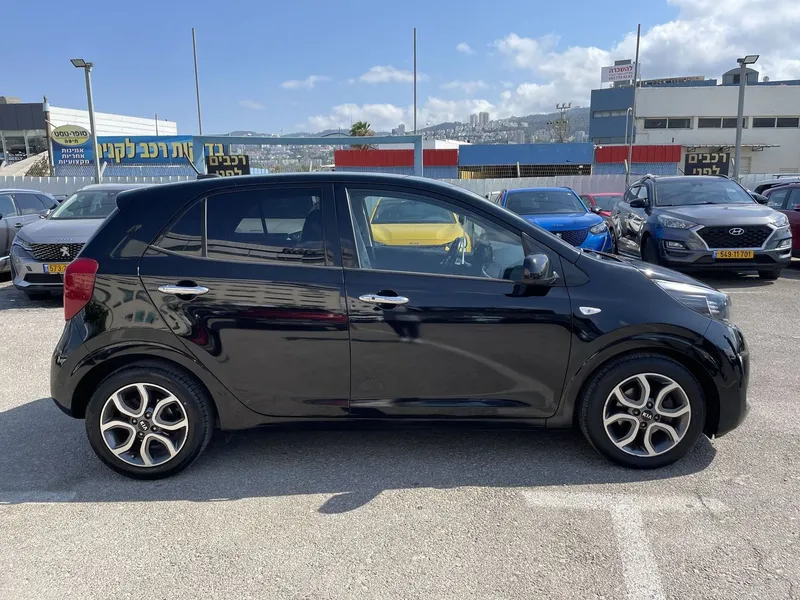 Kia Picanto 2nd hand, 2021, private hand