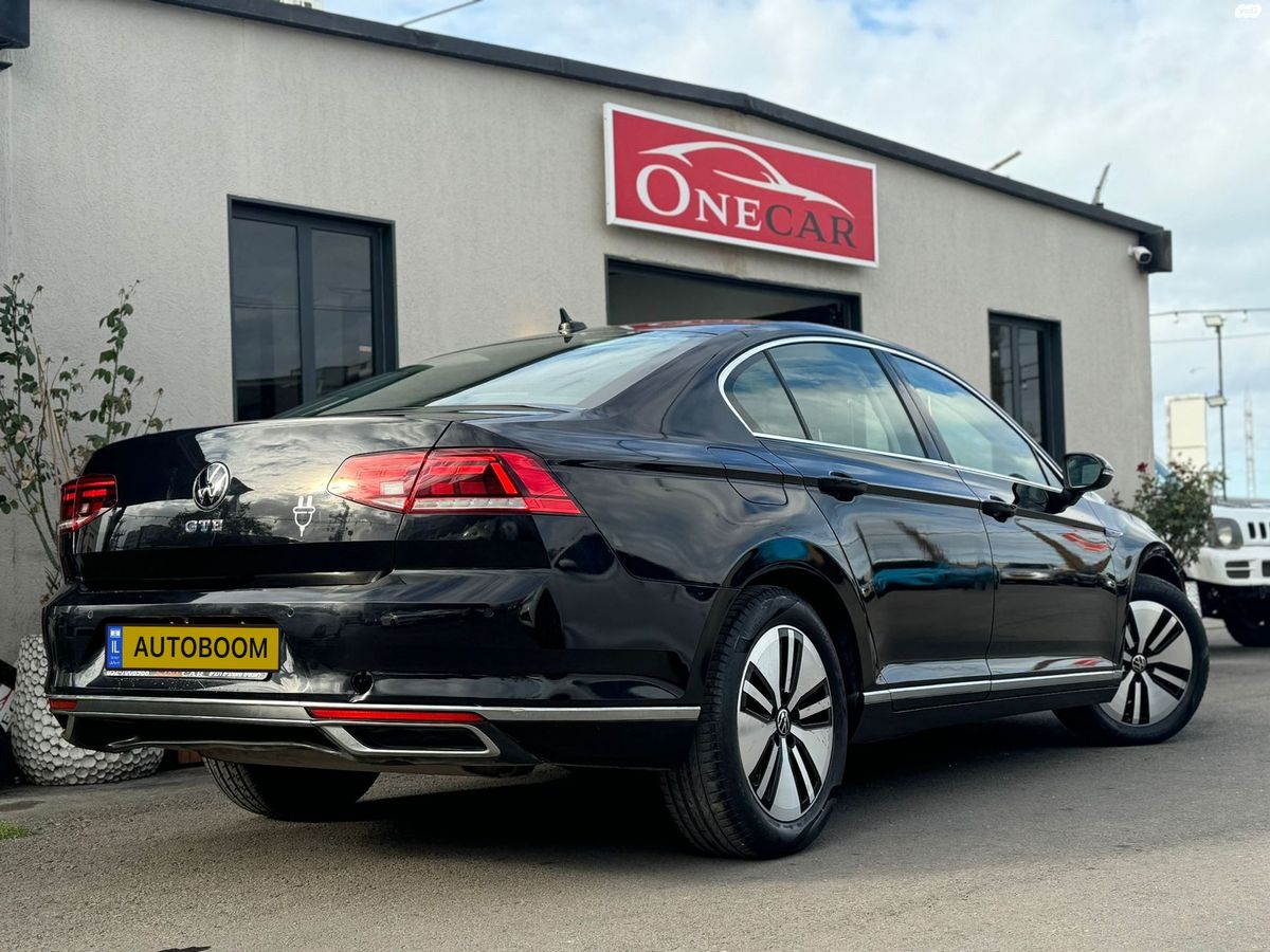 Volkswagen Passat 2ème main, 2023, main privée