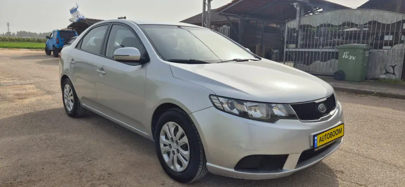 Kia Forte с пробегом, 2012, частная рука
