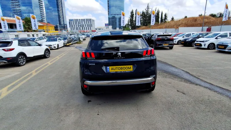 Peugeot 3008 с пробегом, 2020