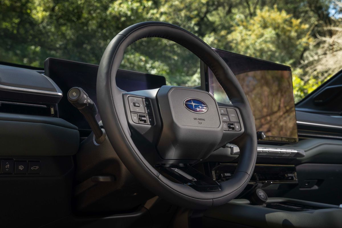 Subaru. Руль.