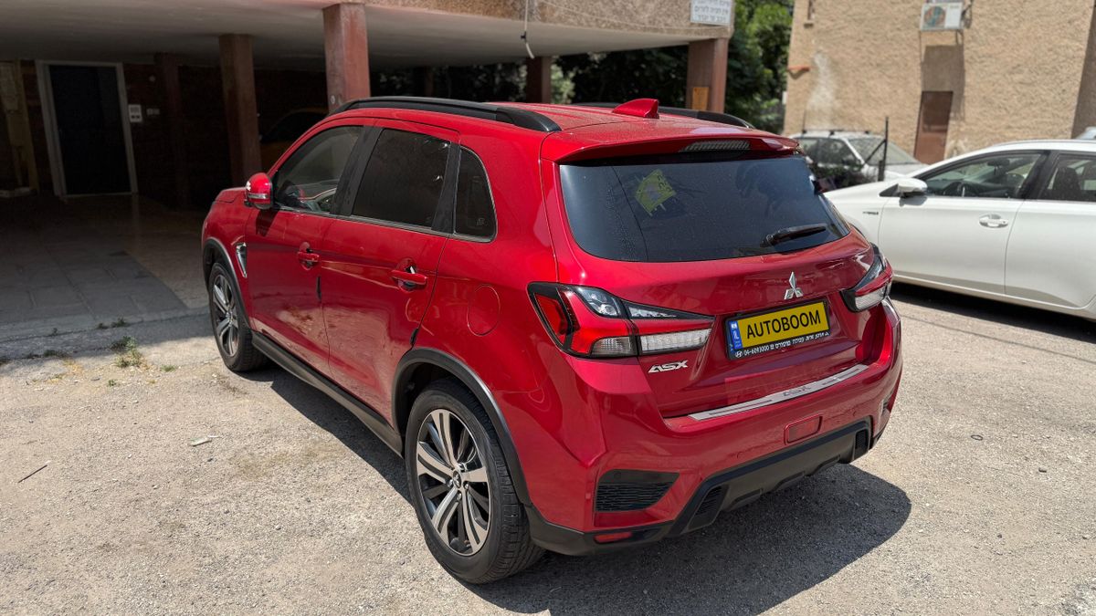 מיצובישי ASX יד 2 רכב, 2020, פרטי