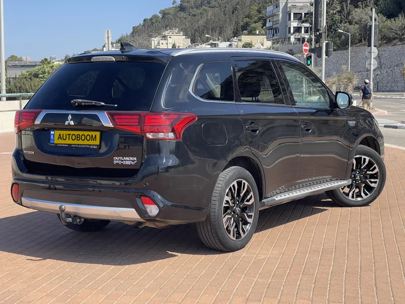Mitsubishi Outlander 2nd hand, 2017, private hand