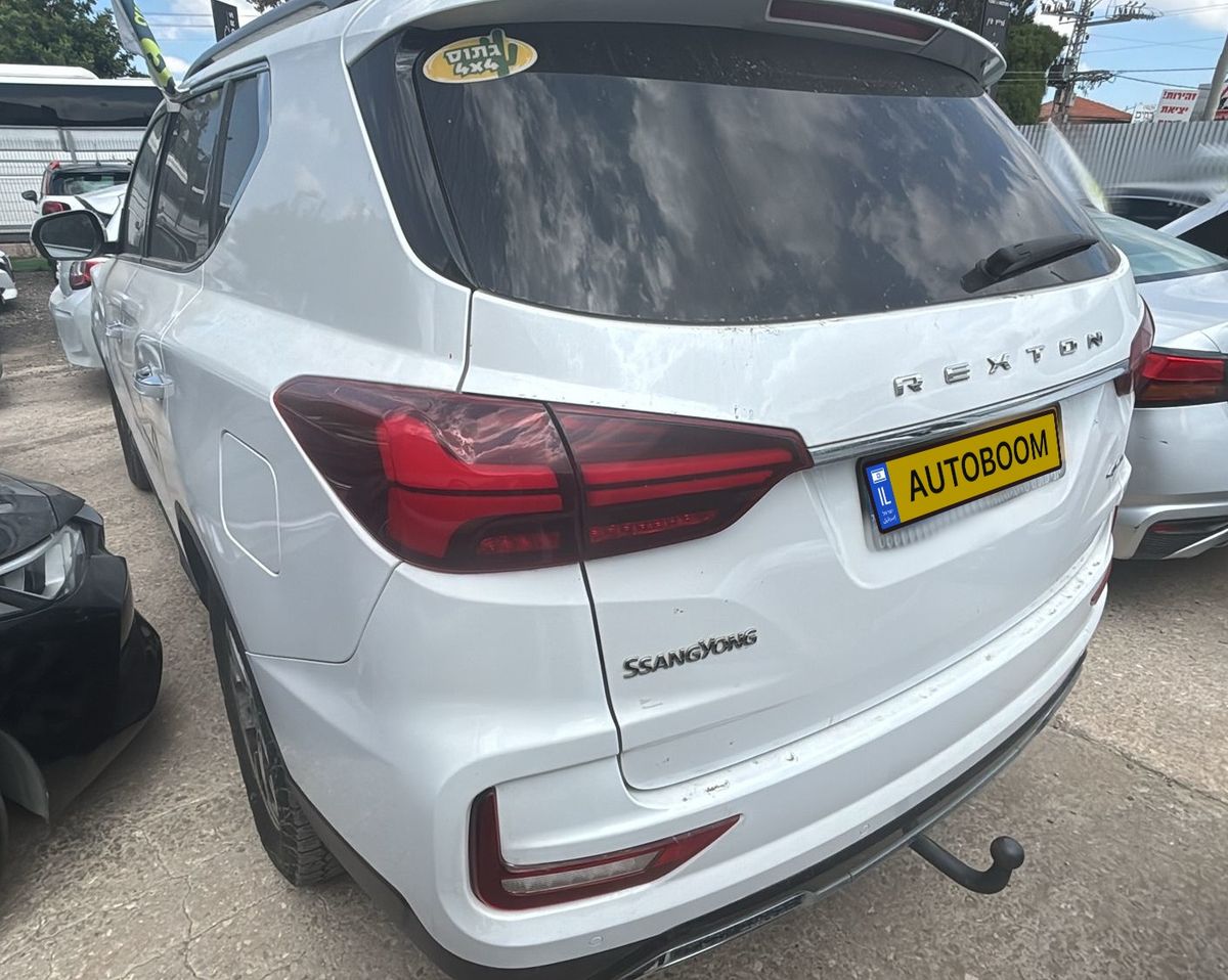 SsangYong Rexton с пробегом, 2022