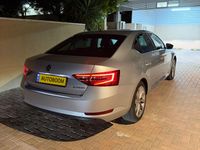 סקודה סופרב יד 2 רכב, 2019, פרטי