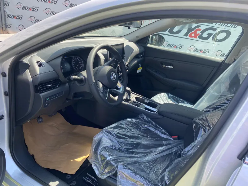 Nissan Sentra new car, 2021