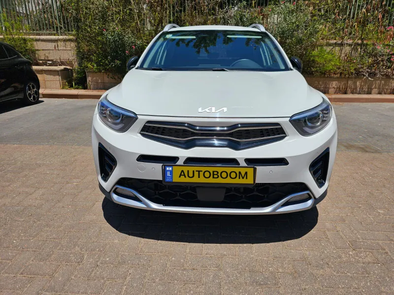 Kia Stonic с пробегом, 2023, частная рука