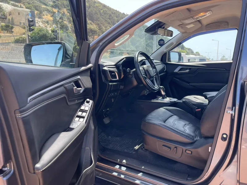 Isuzu D-Max 2nd hand, 2024, private hand