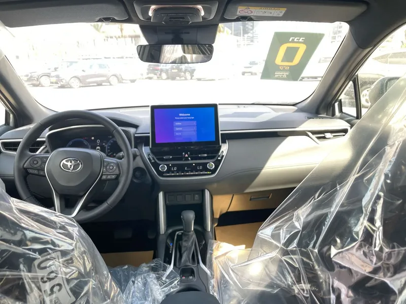 Toyota Corolla Cross new car, 2025