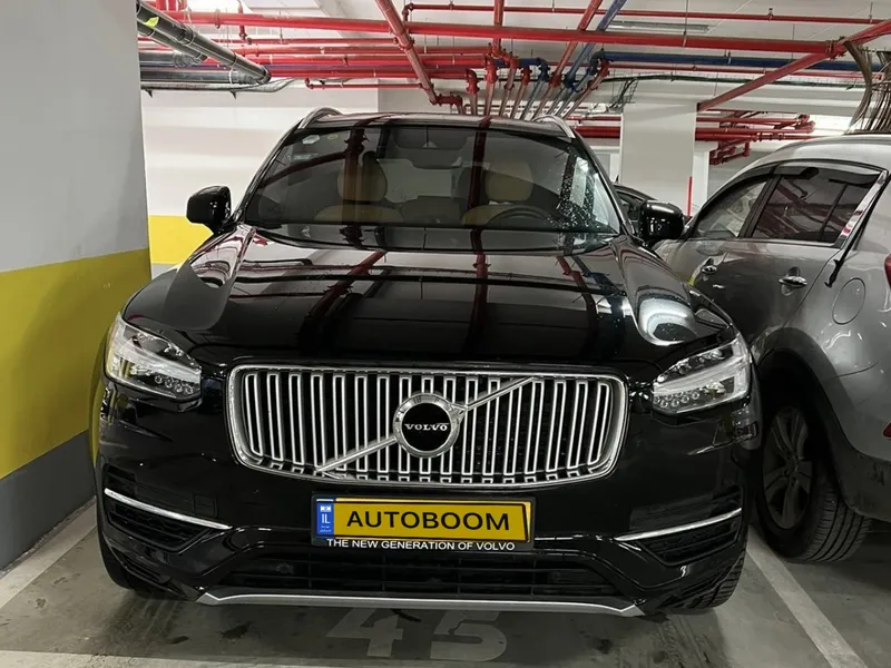 Volvo XC90 2nd hand, 2017, private hand