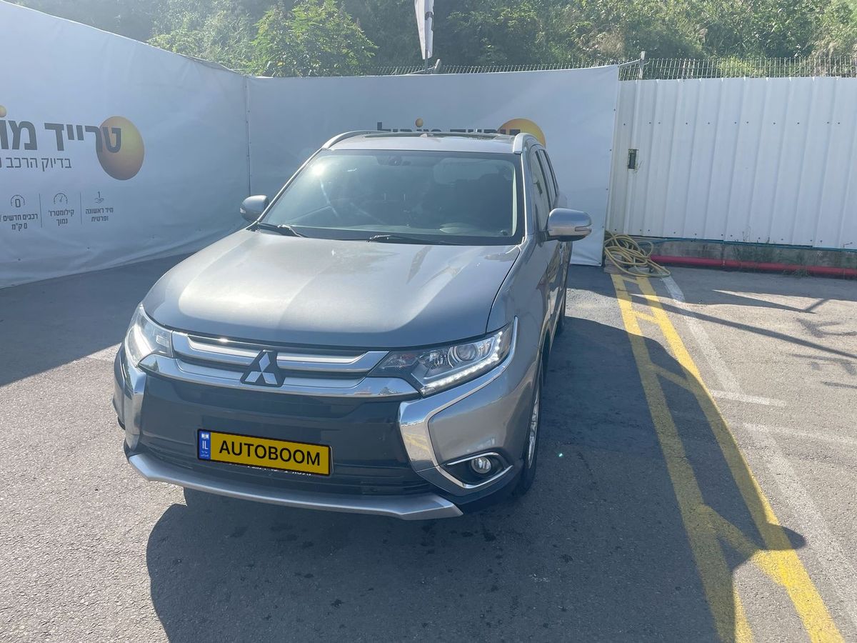 Mitsubishi Outlander 2ème main, 2016