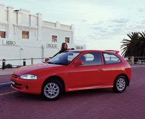 מיצובישי מיראז' ‏1995. מרכב, צורה. האצ'בק 3 דלתות, 5 דור