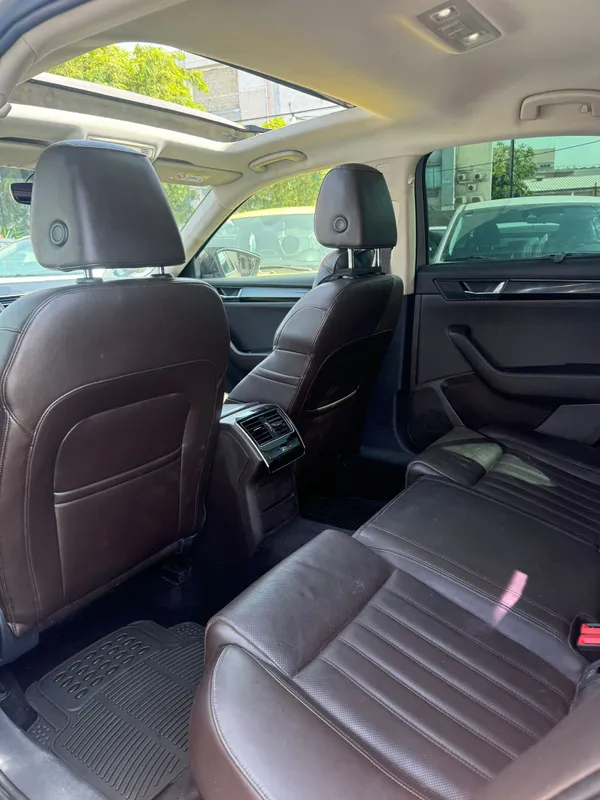 Skoda Superb с пробегом, 2018, частная рука
