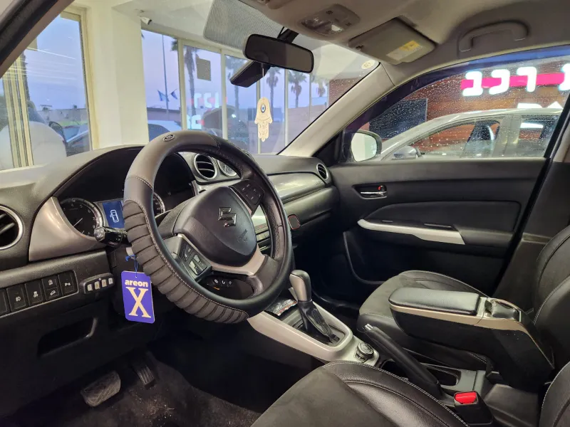 Suzuki Vitara 2ème main, 2017, main privée