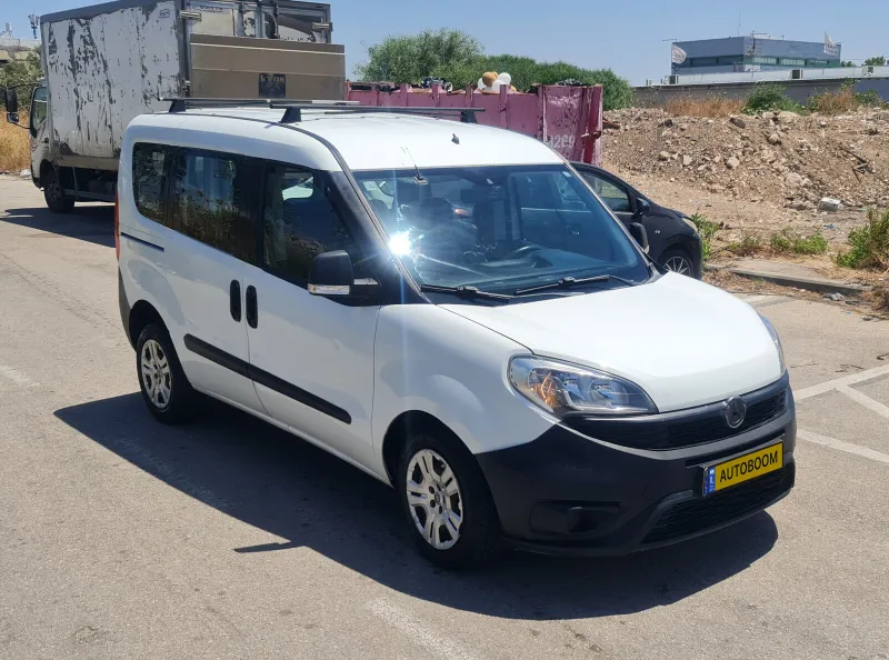 Fiat Doblo 2nd hand, 2017