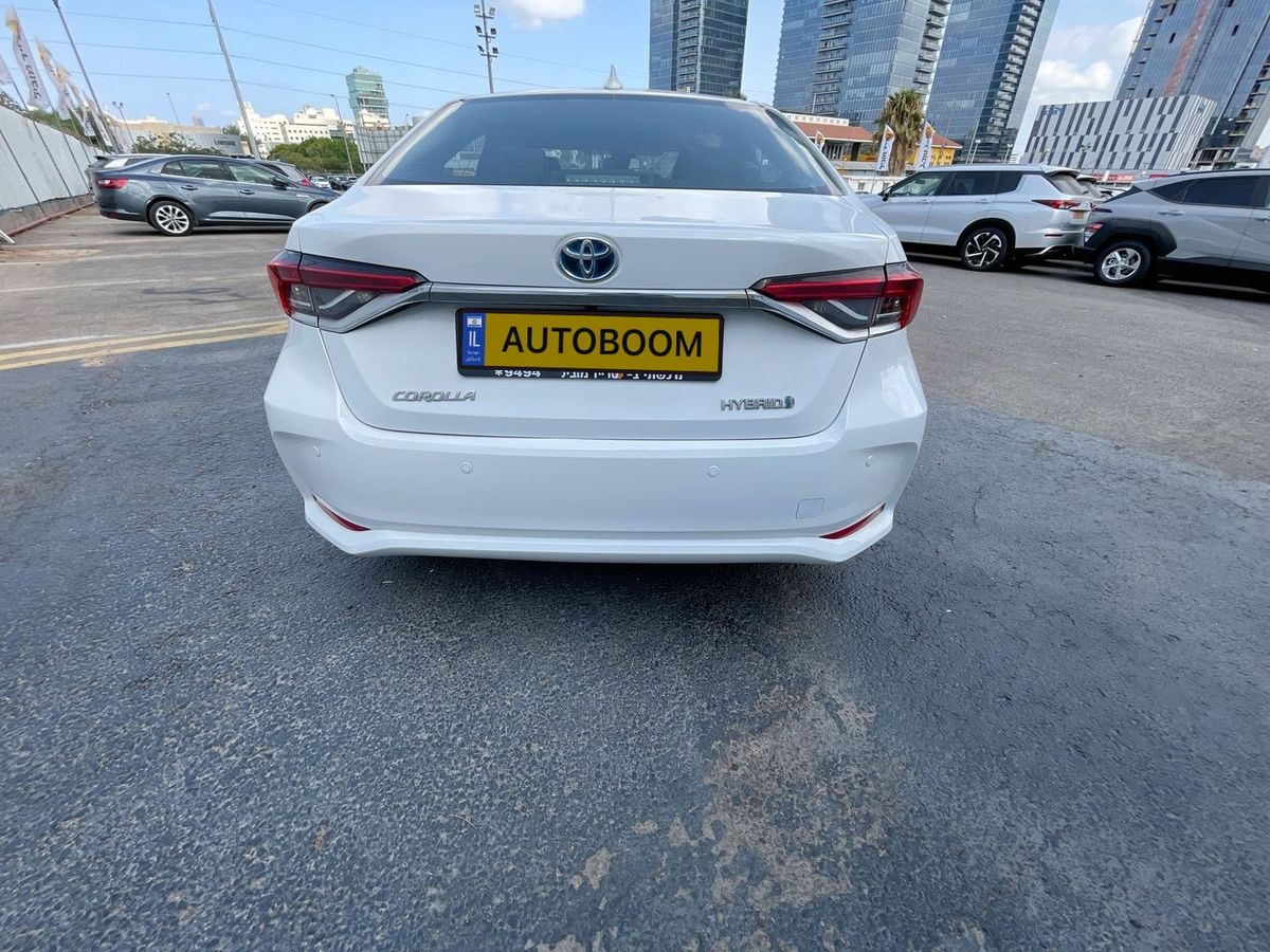 Toyota Corolla 2nd hand, 2021